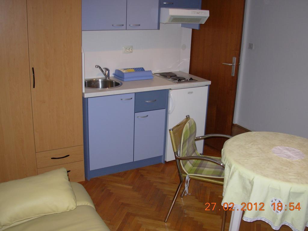 Apartment Karmen Trogir Cameră foto